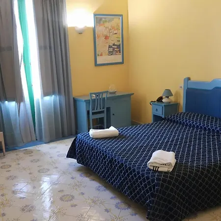 Hotel Savoia Procida Exterior photo